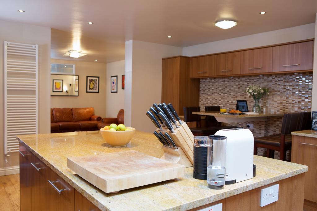 No. 82 B&B Stratford-upon-Avon Eksteriør bilde